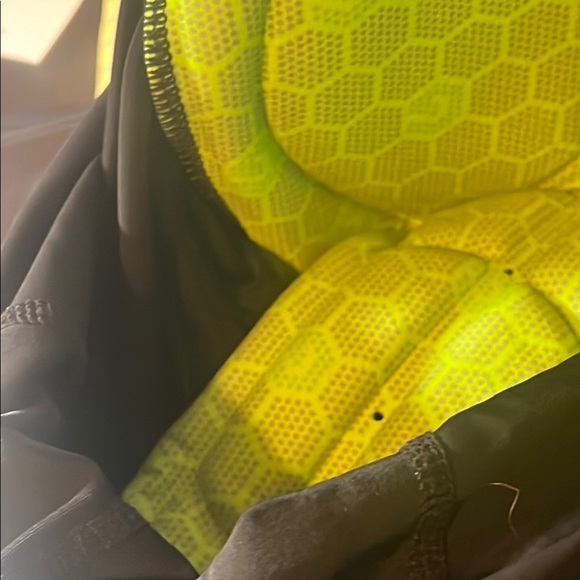 Black Women's Cycling Shorts. SIZE MEDIUM CLEAN GOOD CONDITION PADDING - Picture 8 of 8